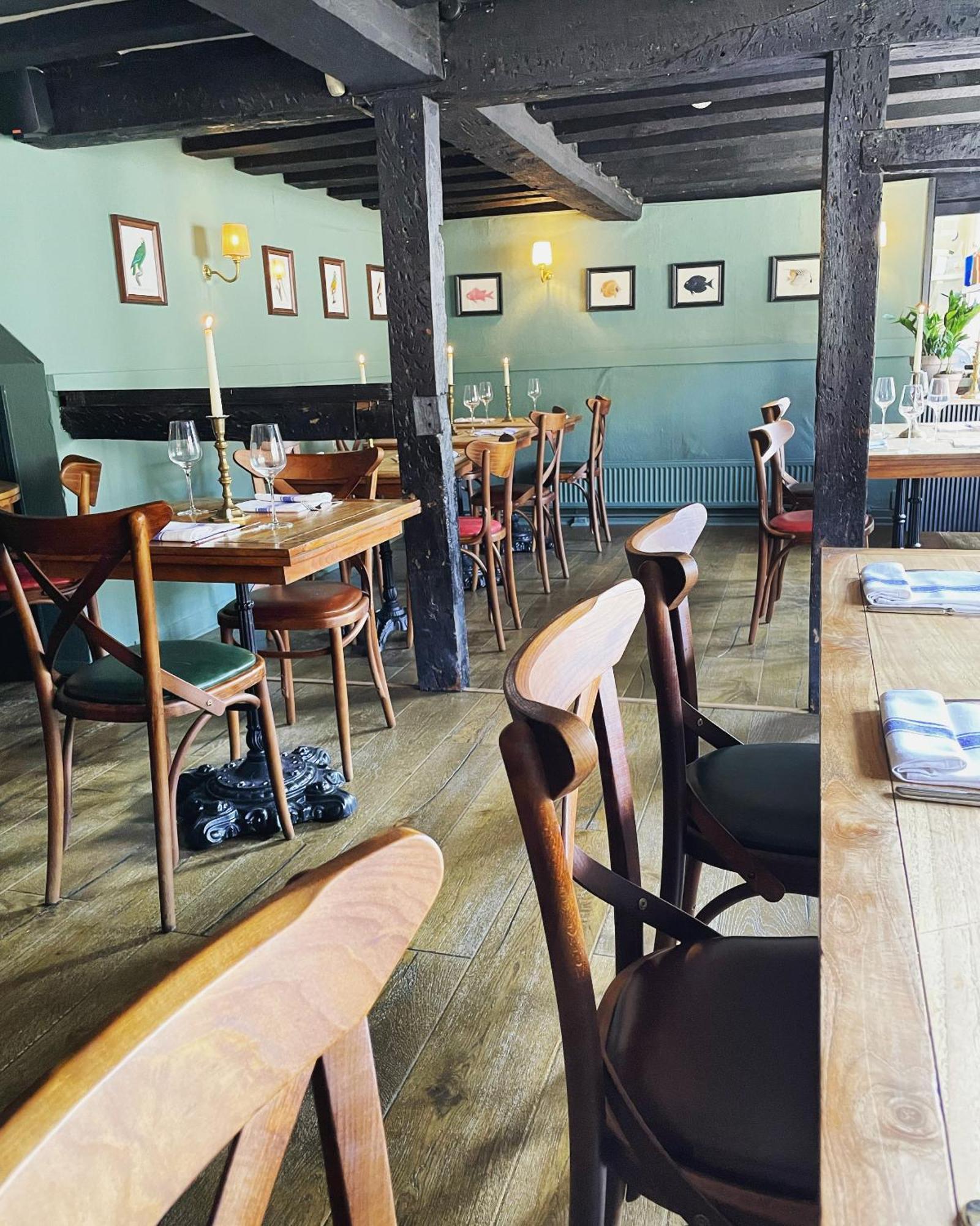 The Plume Of Feathers Farnham  Exteriör bild